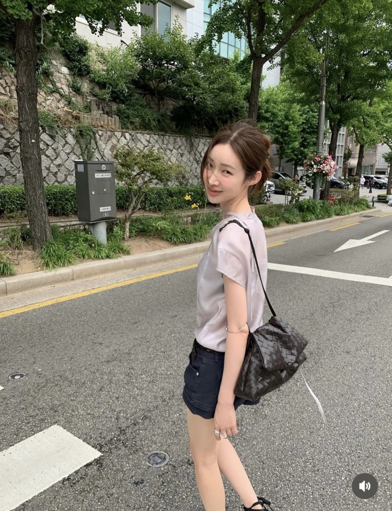 보테가베네타 지오르노 플랩백 7color