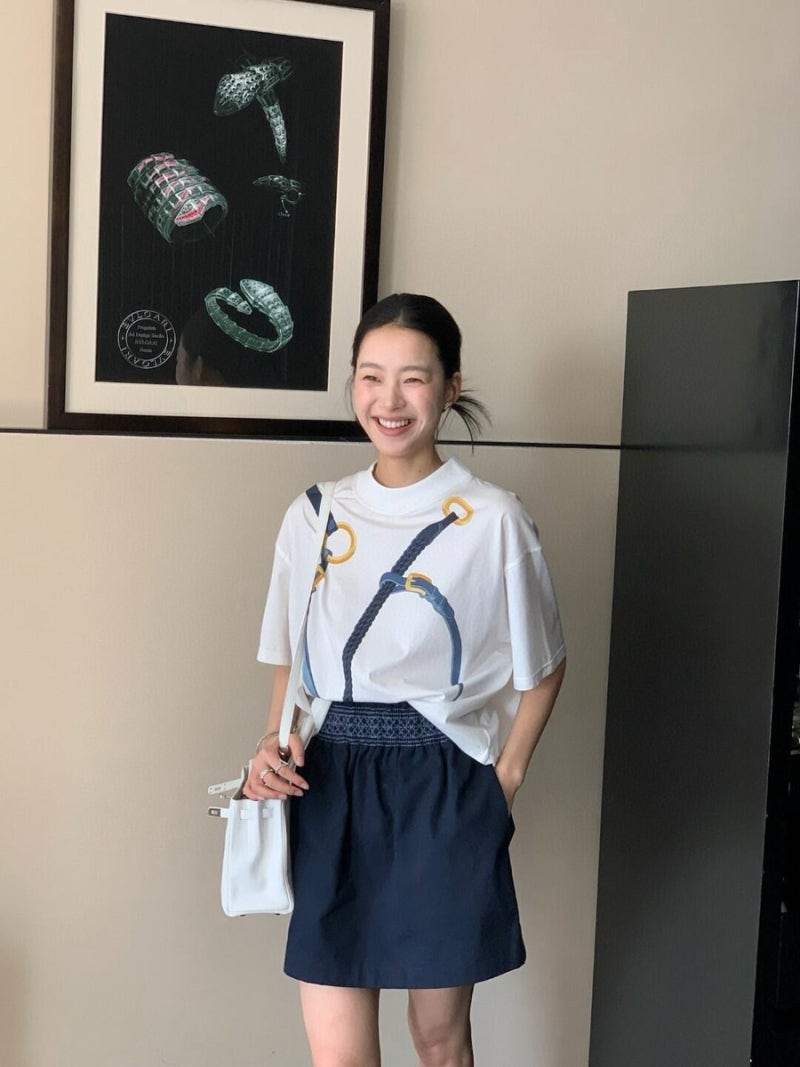 에르메스 반팔 티셔츠