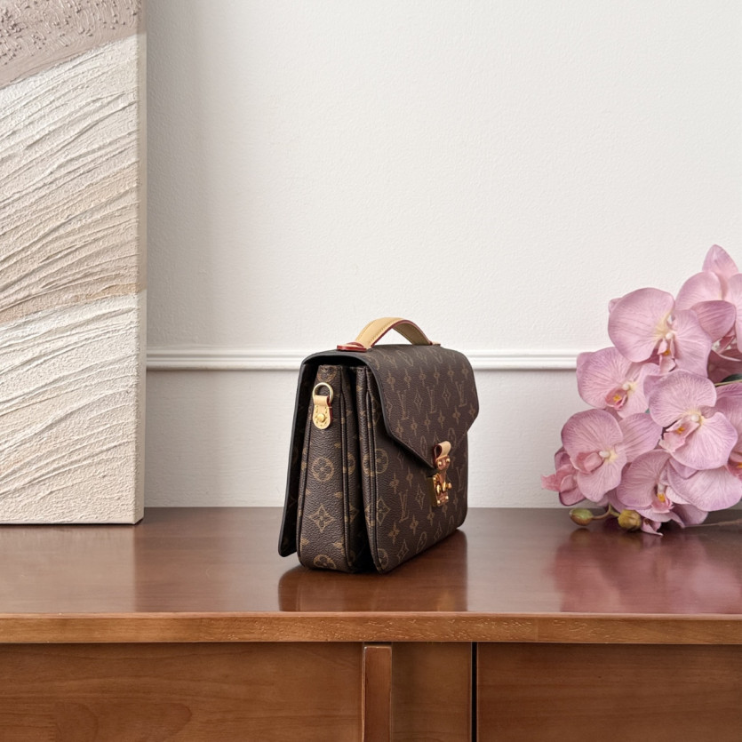 417cd4d512b6fb3a359ff6639d07bcda_1782906779_3581.jpeg