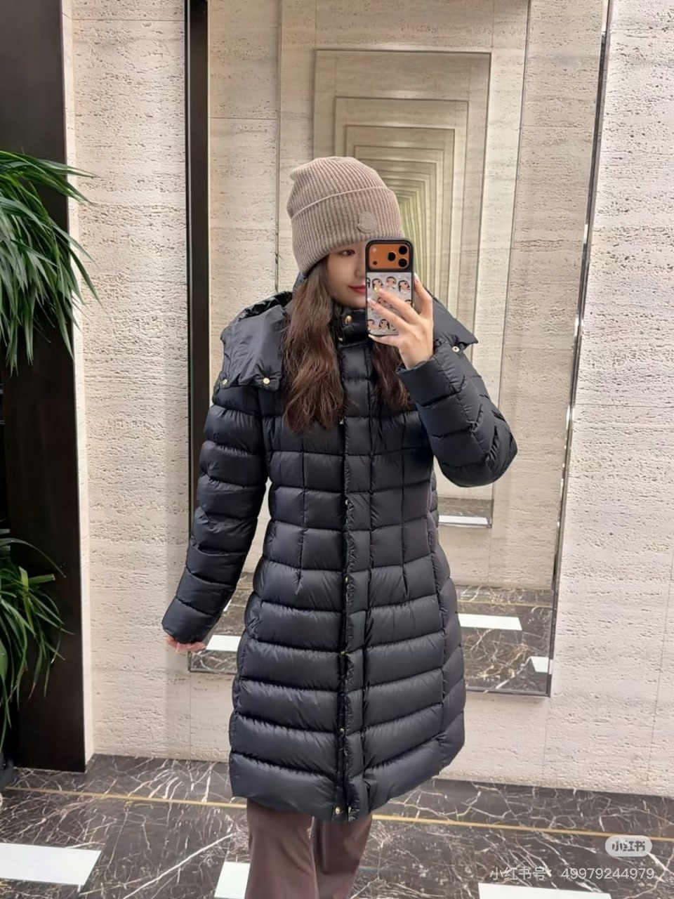 몽클레어 26 다운 미디 후드 패딩