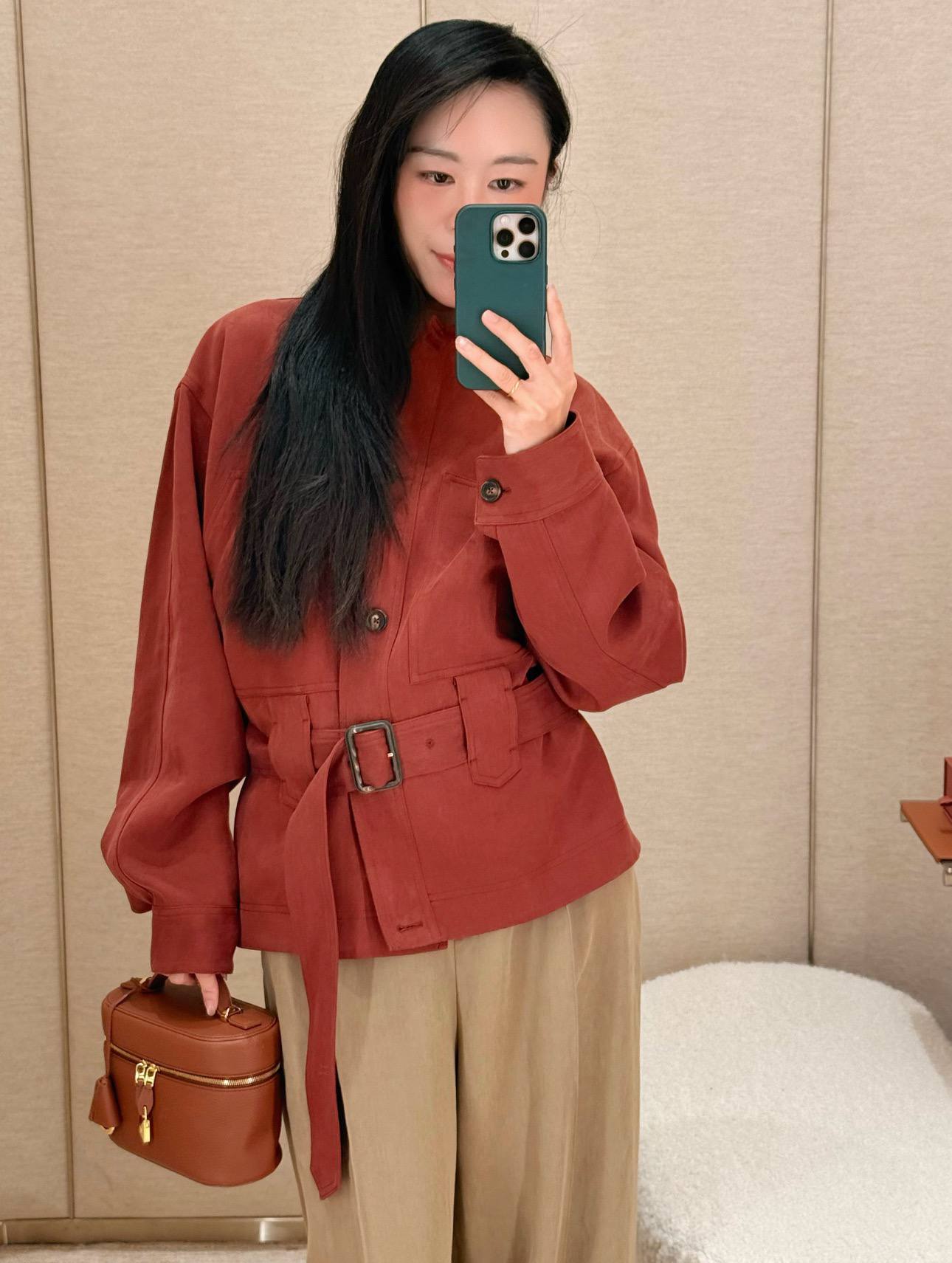 로로피아나 자켓