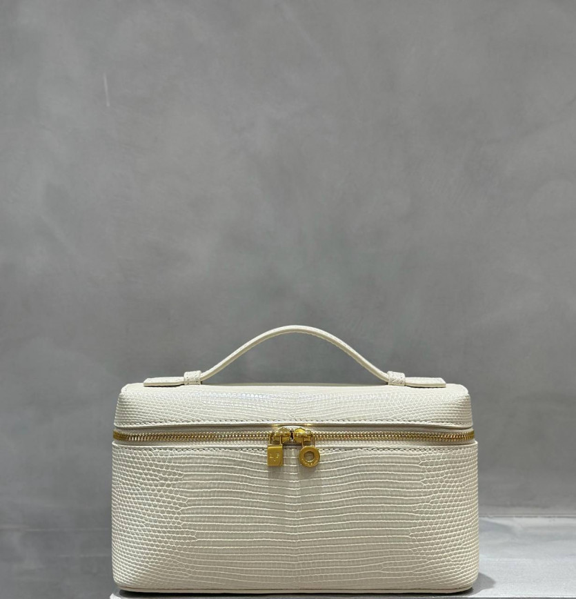 d53c5ed01d7103219b431ac2535ea5c9_1791938543_1892.jpeg